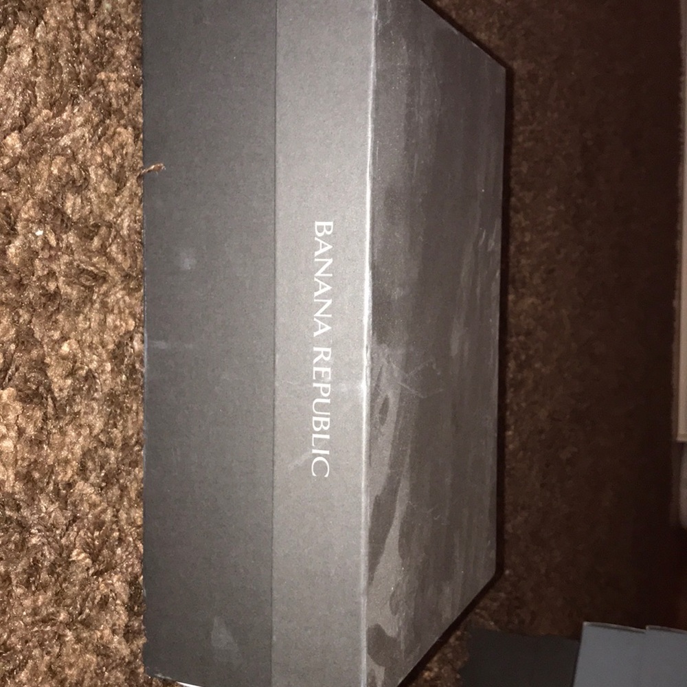 Black Banana Republic heels